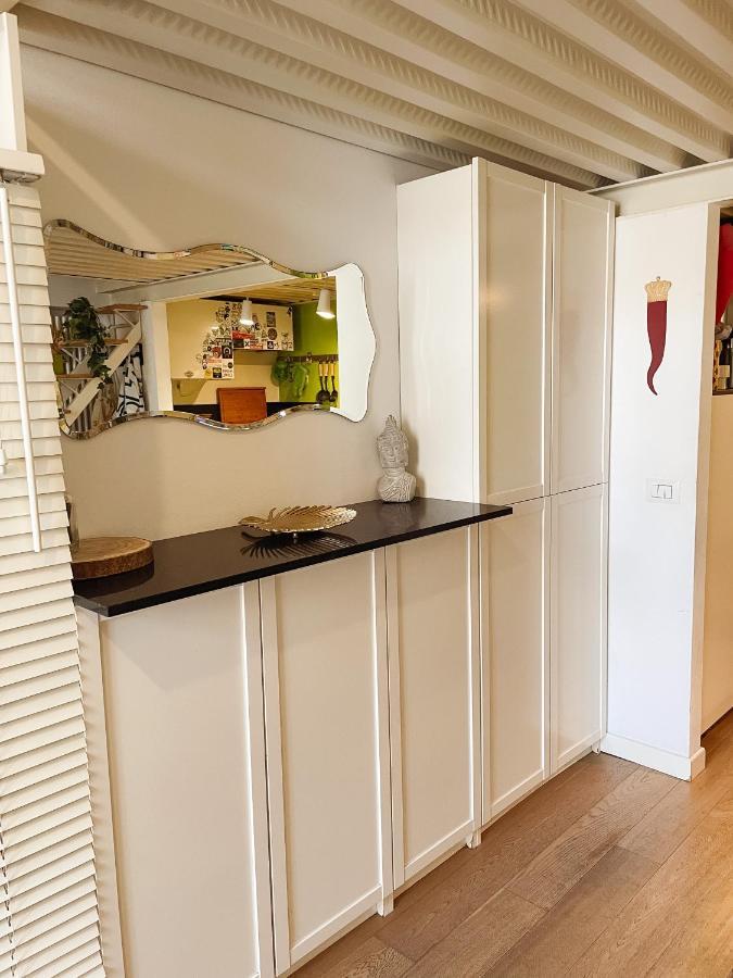 Accogliente Loft A 8 Min Dal Duomo Apartamento Milão Exterior foto