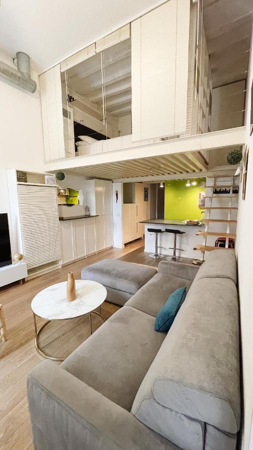 Accogliente Loft A 8 Min Dal Duomo Apartamento Milão Exterior foto